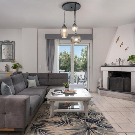 Casa De Philippe With Unique Seaview 2' From Beach Agia  エクステリア 写真
