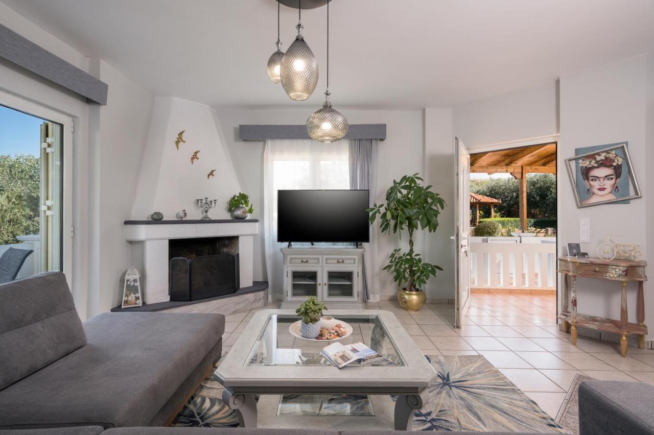 Casa De Philippe With Unique Seaview 2' From Beach Agia  エクステリア 写真